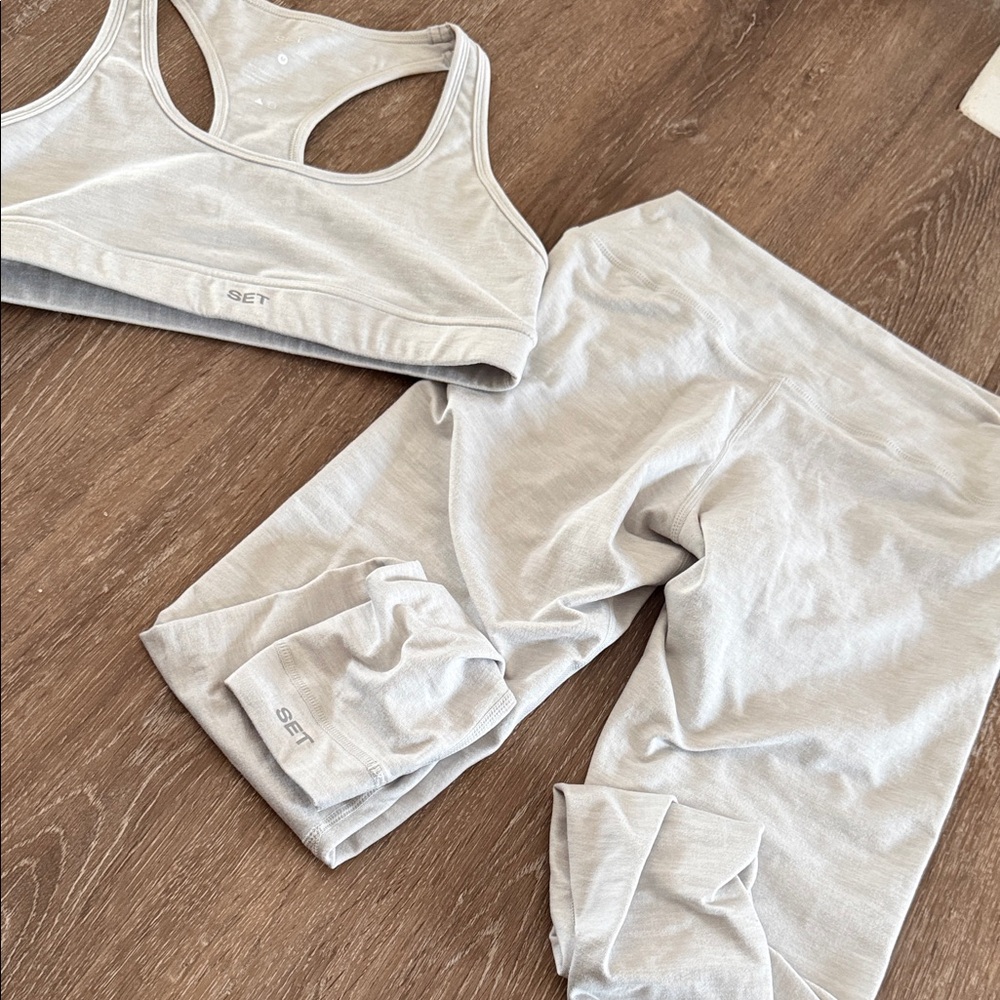 NWT SET Gray Sports Bra and Leggings Set